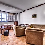 орфей Hotel