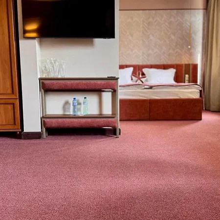 Hotel орфей 5*